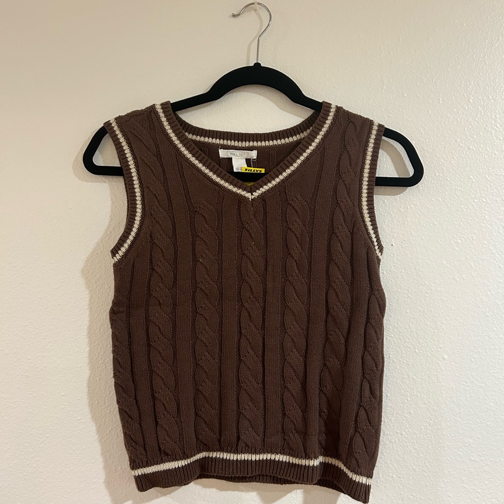 Vintage Cable Knit Brown Sweater Vest Tilly’s